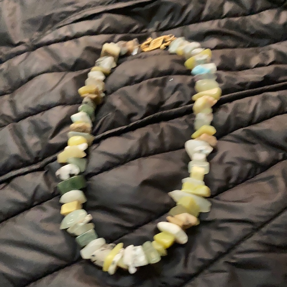 Stone Chip Necklace - Picture 2 of 4